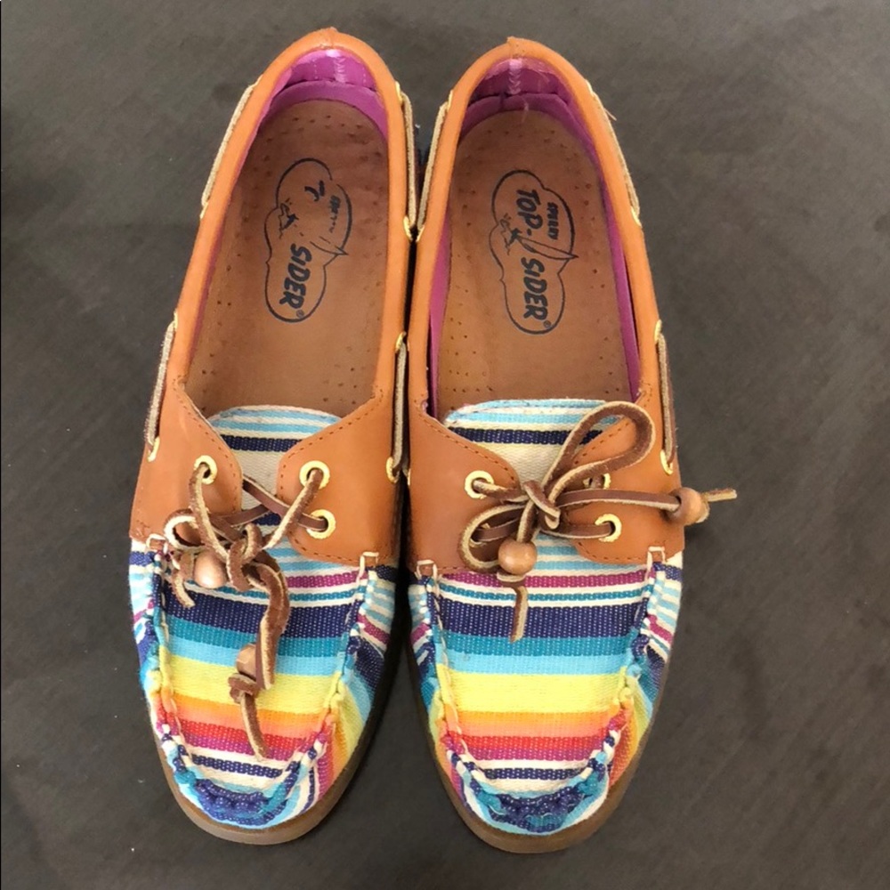 Rainbow sperrys